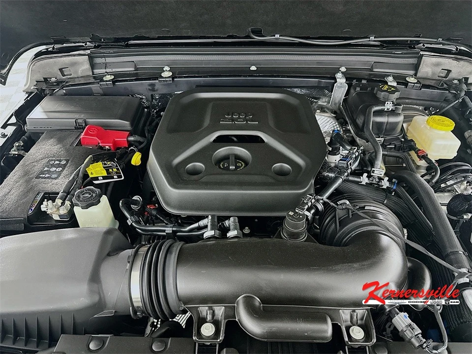 2026 Jeep JL Wrangler - Image 16 of 19