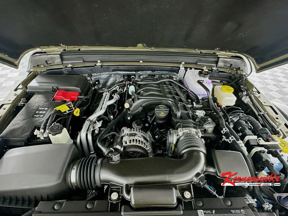 2026 Jeep JL Wrangler - Image 18 of 21