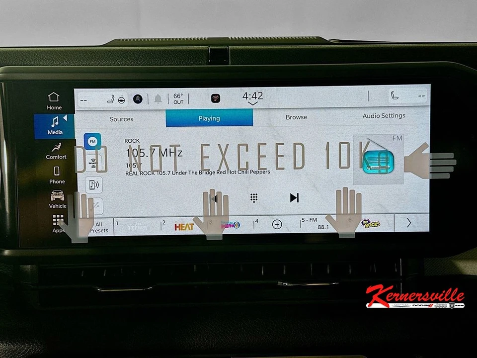 2026 Jeep JL Wrangler - Image 13 of 21