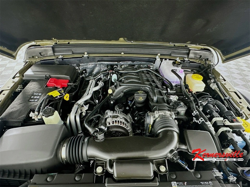 2026 Jeep JL Wrangler - Image 18 of 21