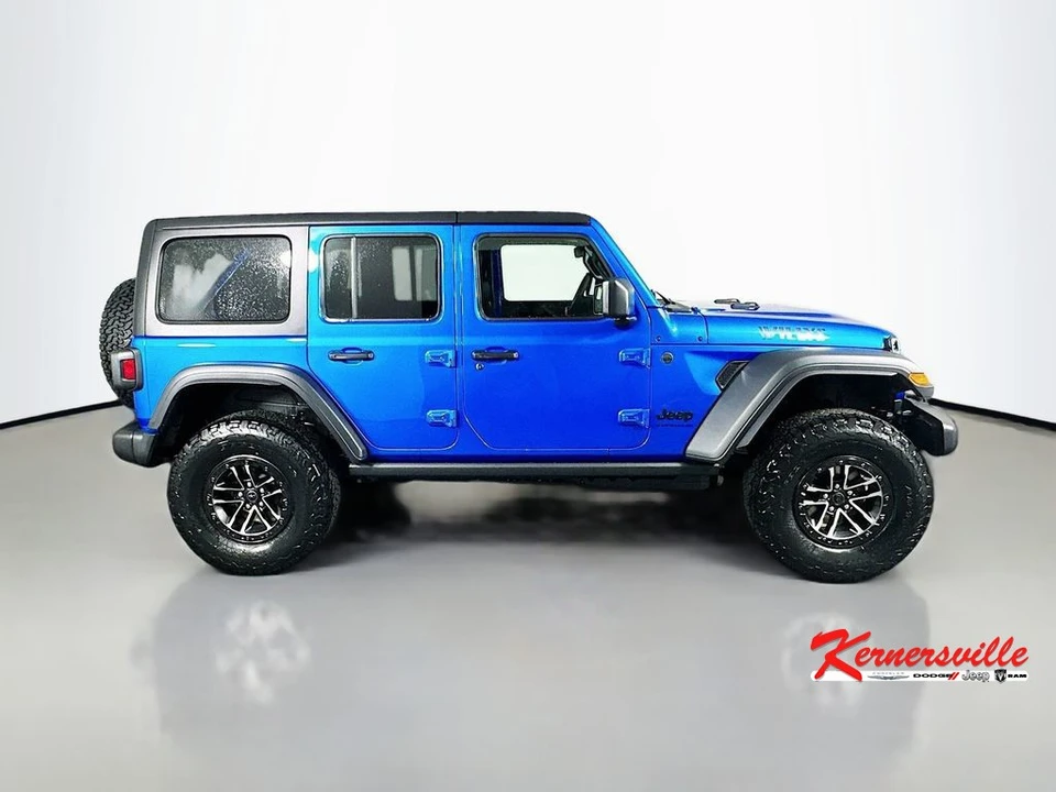 2026 Jeep JL Wrangler - Image 8 of 12