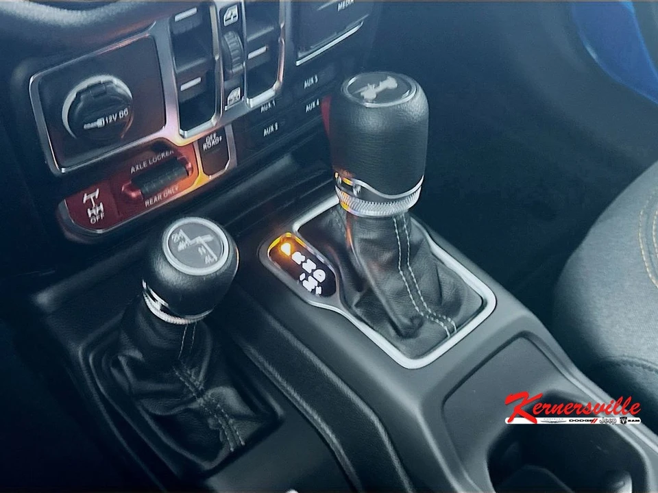 2026 Jeep JL Wrangler - Image 12 of 21