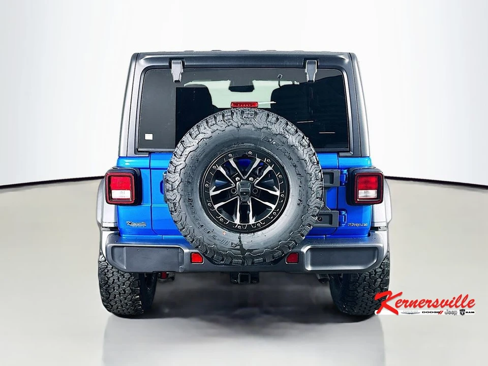 2026 Jeep JL Wrangler - Image 6 of 12