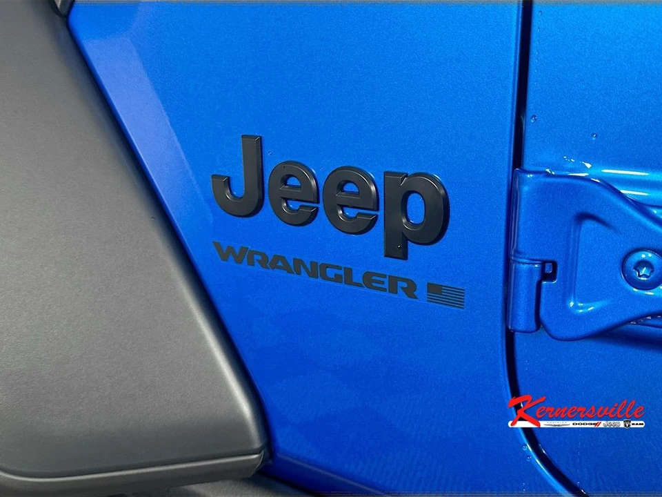 2026 Jeep JL Wrangler - Image 17 of 22