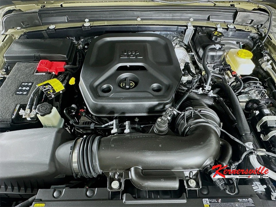 2026 Jeep JL Wrangler - Image 18 of 21