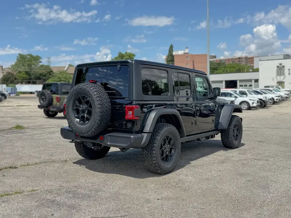 2026 Jeep JL Wrangler - Image 5 of 17