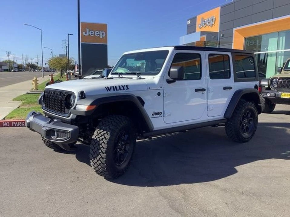 2026 Jeep JL Wrangler - Image 4 of 9