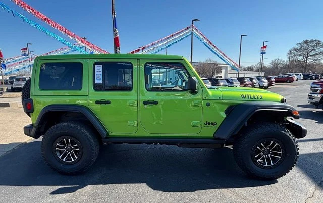 2026 Jeep JL Wrangler - Image 8 of 20