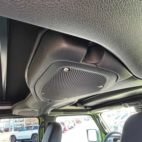 2026 Jeep JL Wrangler - Image 13 of 20