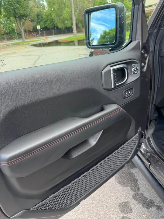 2026 Jeep JL Wrangler - Image 12 of 14