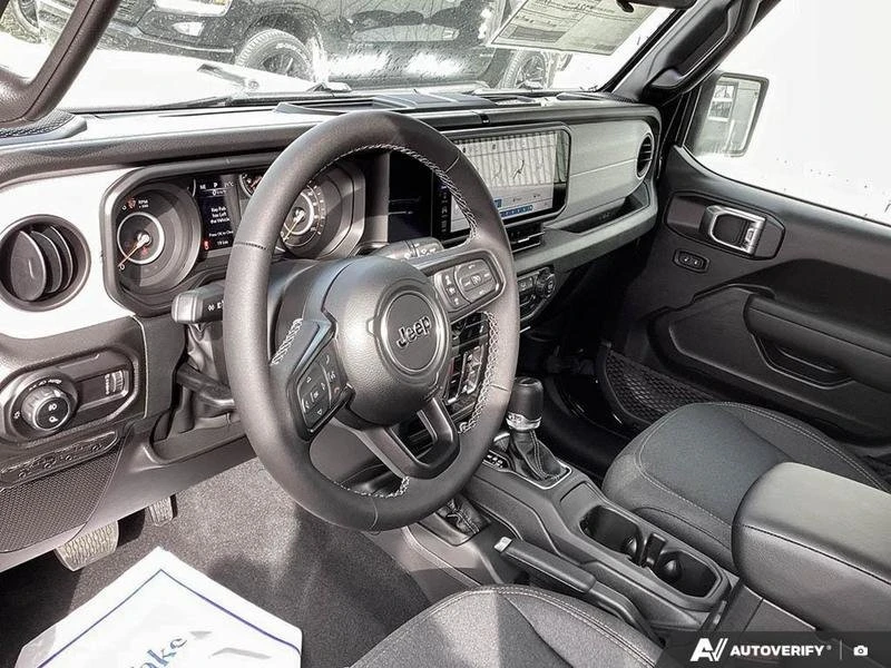 2026 Jeep JT Gladiator - Image 8 of 18