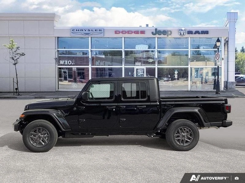 2026 Jeep JT Gladiator - Image 3 of 18