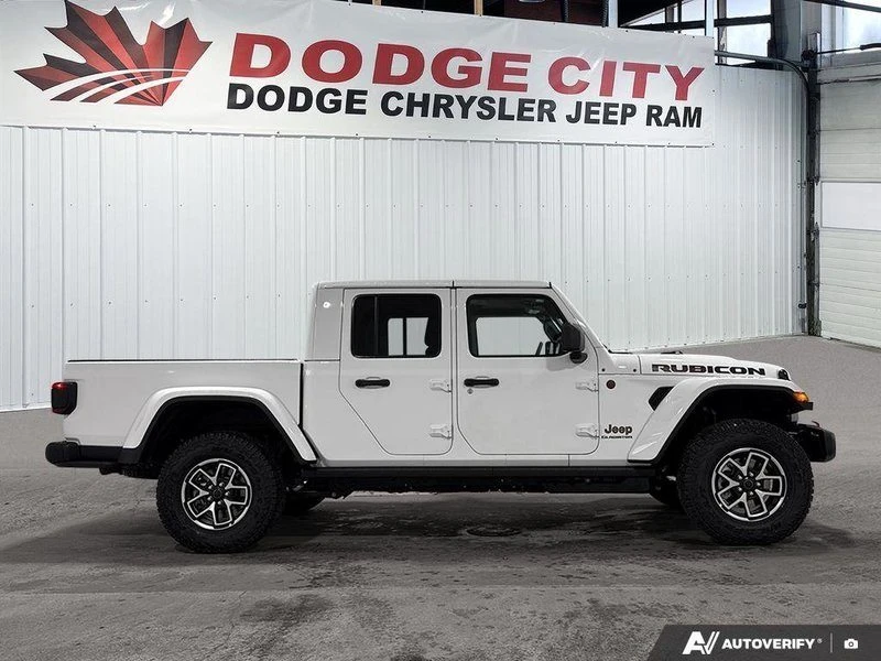 2026 Jeep JT Gladiator - Image 6 of 19
