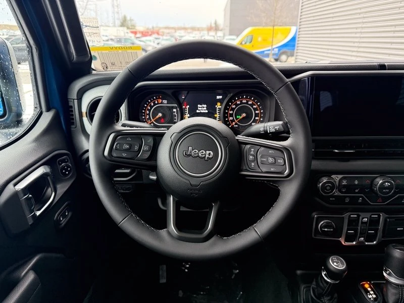 2026 Jeep JT Gladiator - Image 12 of 20