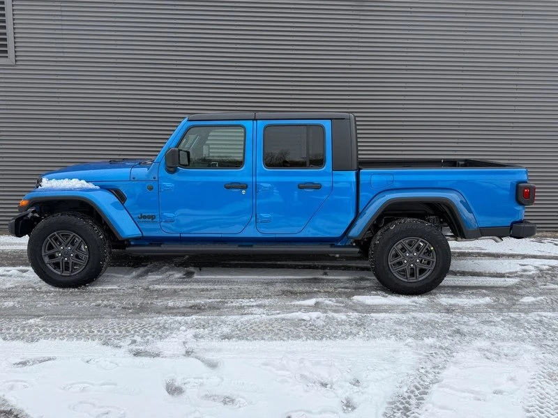 2026 Jeep JT Gladiator - Image 3 of 20