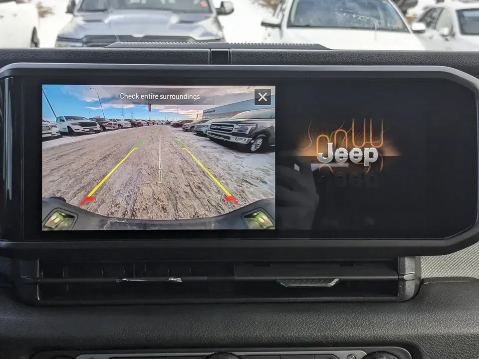 2026 Jeep JT Gladiator - Image 12 of 15