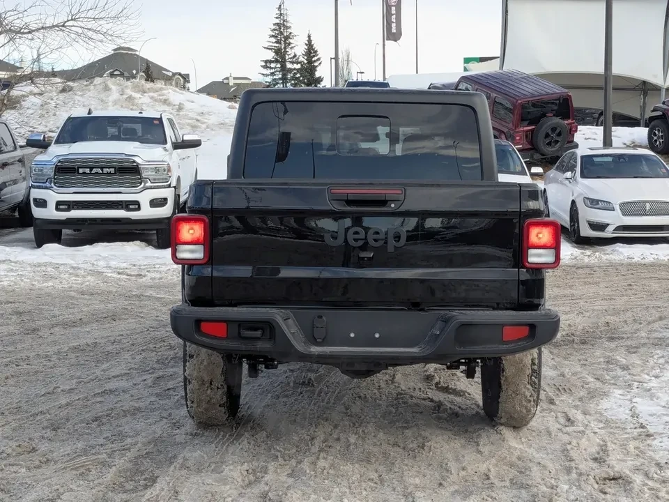 2026 Jeep JT Gladiator - Image 5 of 15