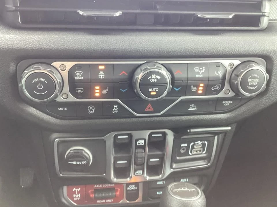 2026 Jeep JT Gladiator - Image 13 of 17