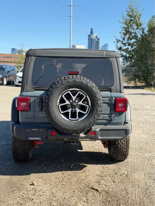 2026 Jeep JL Wrangler - Image 3 of 18