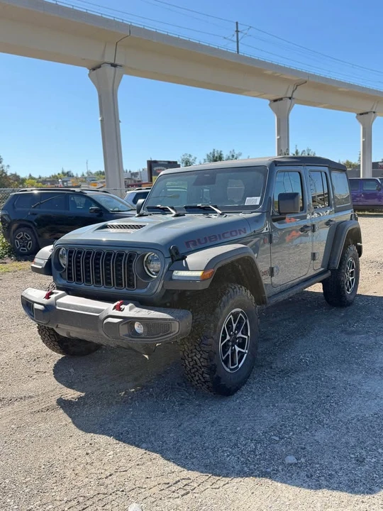 2026 Jeep JL Wrangler - Image 5 of 18