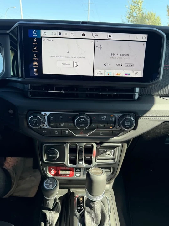 2026 Jeep JL Wrangler - Image 13 of 18