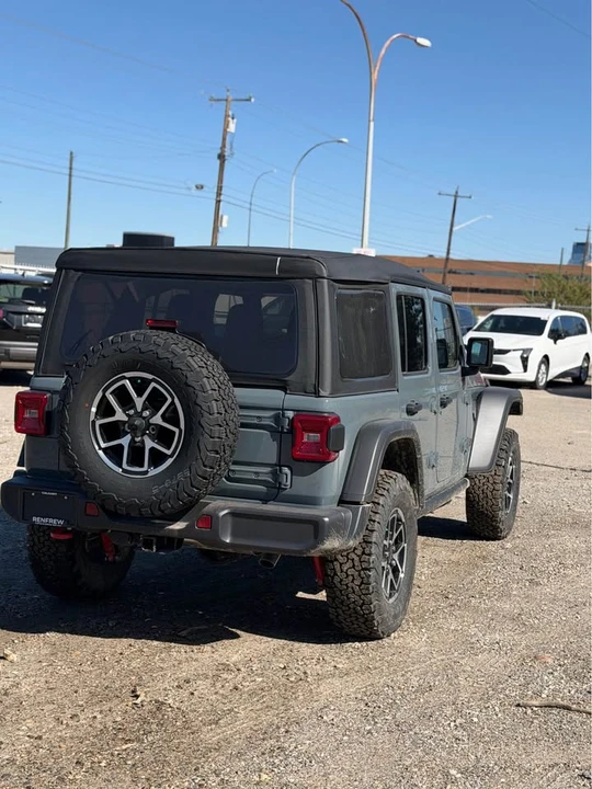 2026 Jeep JL Wrangler - Image 8 of 18