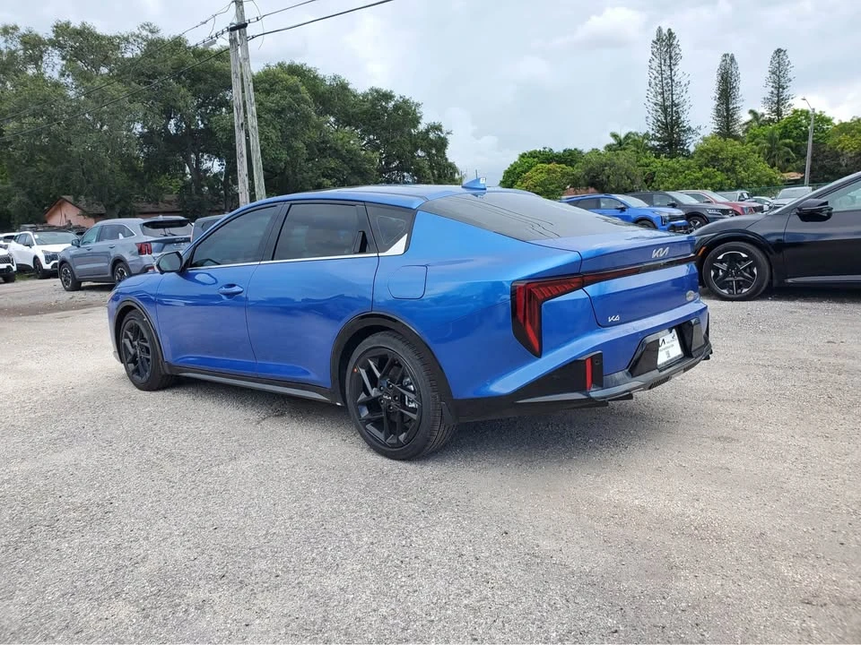 2026 Kia K4 - Image 17 of 19