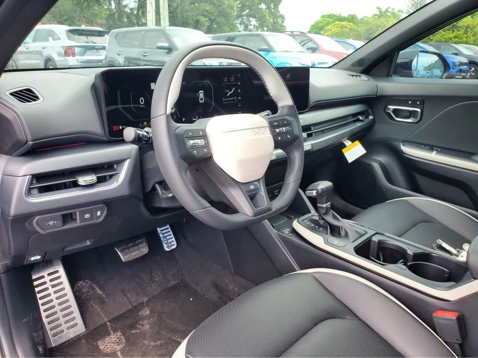 2026 Kia K4 - Image 5 of 19