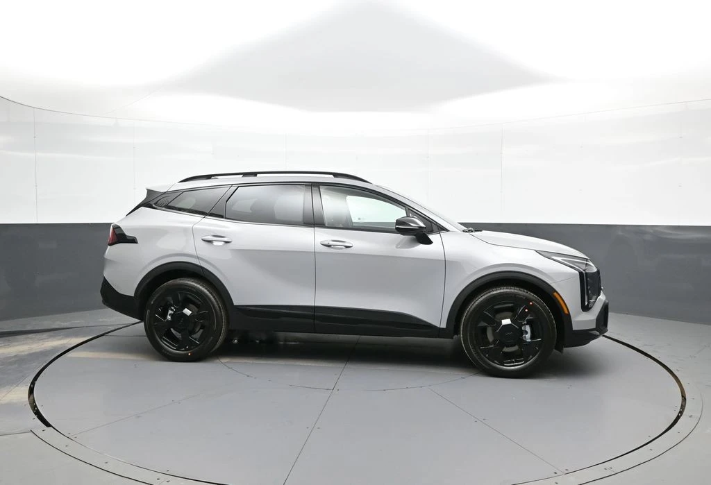 2026 Kia Sportage - Image 5 of 21
