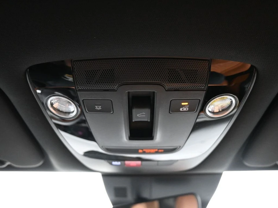 2026 Kia Sportage - Image 17 of 21