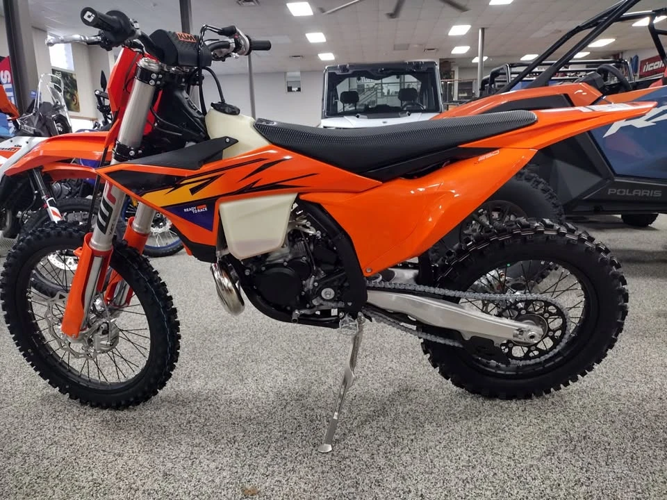 2026 KTM - Image 5 of 7