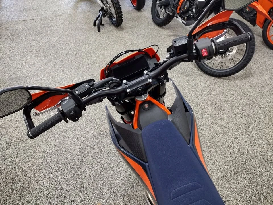 2026 KTM - Image 6 of 6