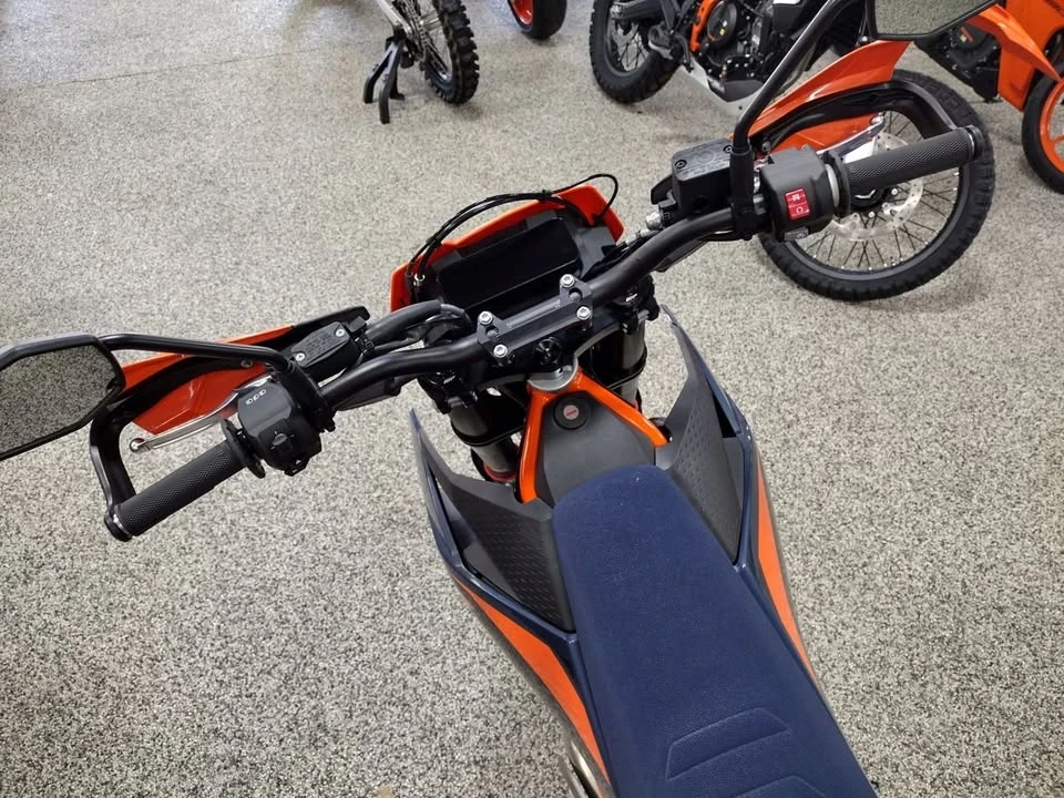 2026 KTM - Image 6 of 6