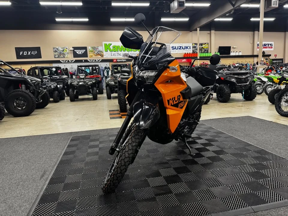 2026 Kawasaki - Image 2 of 4