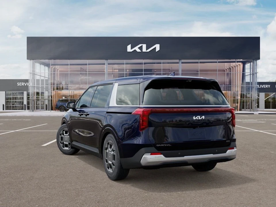 2026 Kia Carnival - Image 4 of 21