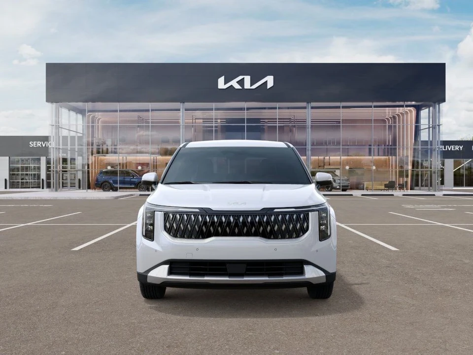 2026 Kia Carnival - Image 2 of 21