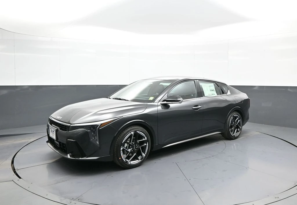 2026 Kia K4 - Image 10 of 12