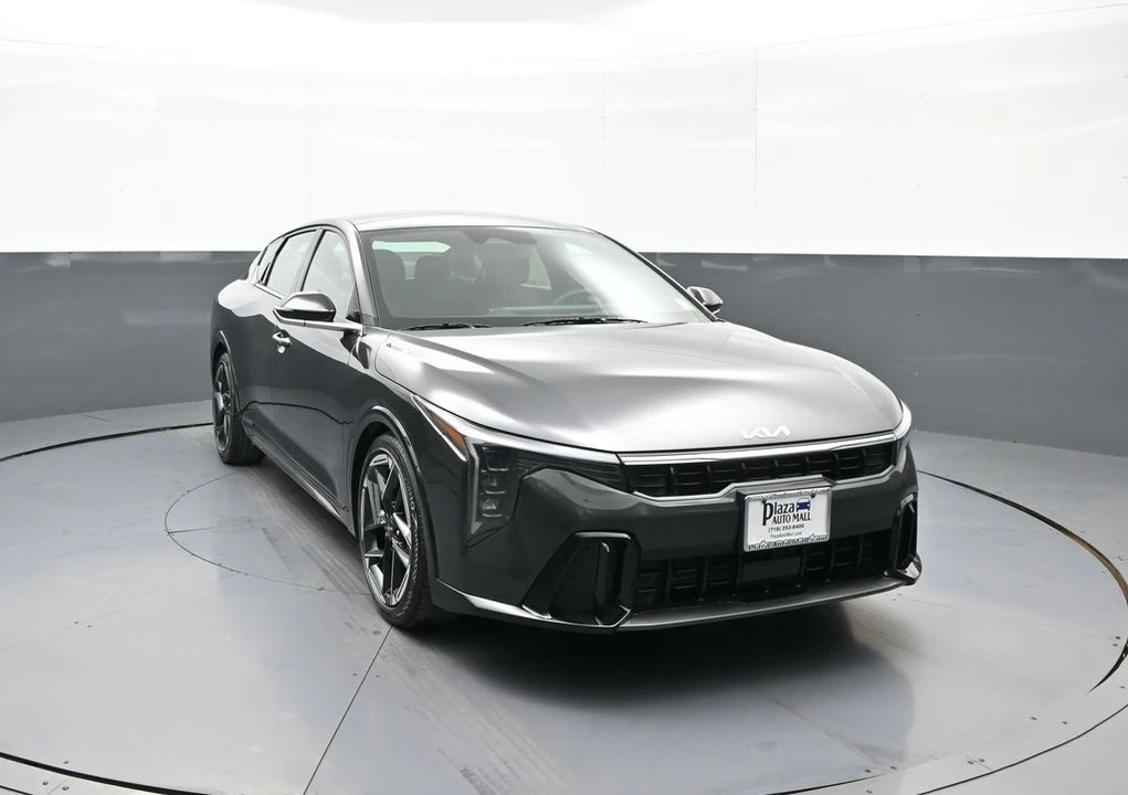 2026 Kia K4 - Image 3 of 12