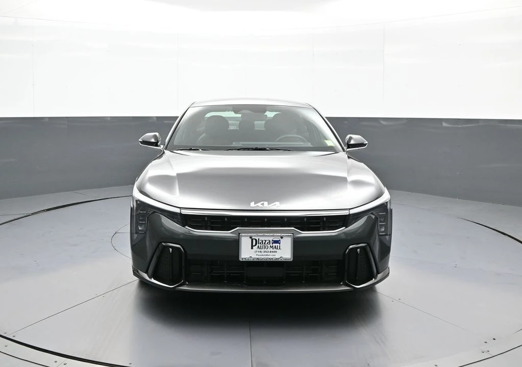 2026 Kia K4 - Image 2 of 12