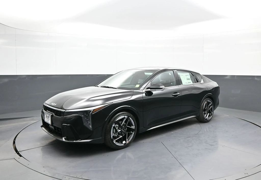 2026 Kia K4 - Image 10 of 12