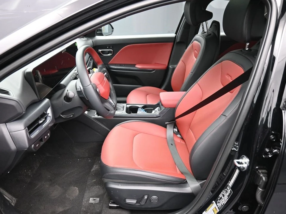 2026 Kia K4 - Image 18 of 21