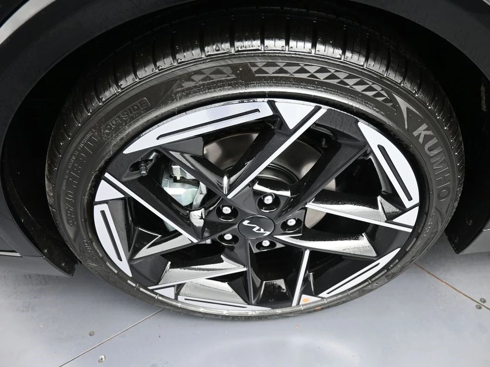 2026 Kia K4 - Image 14 of 21