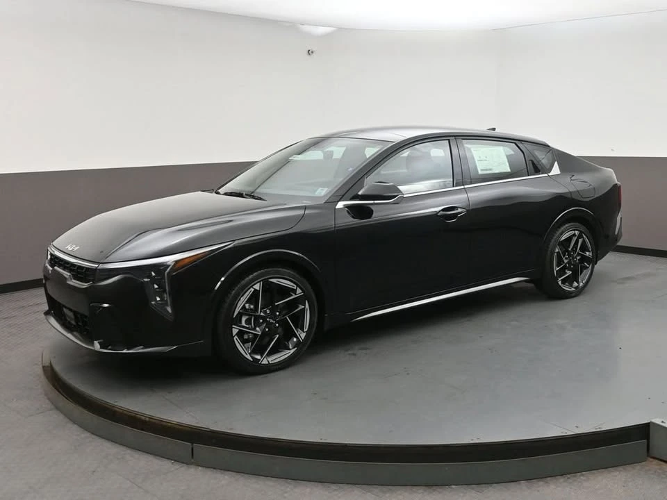 2026 Kia K4 - Image 3 of 12