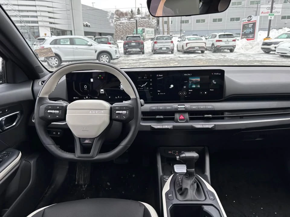 2026 Kia K4 - Image 8 of 15
