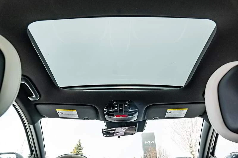 2026 Kia K4 - Image 7 of 10
