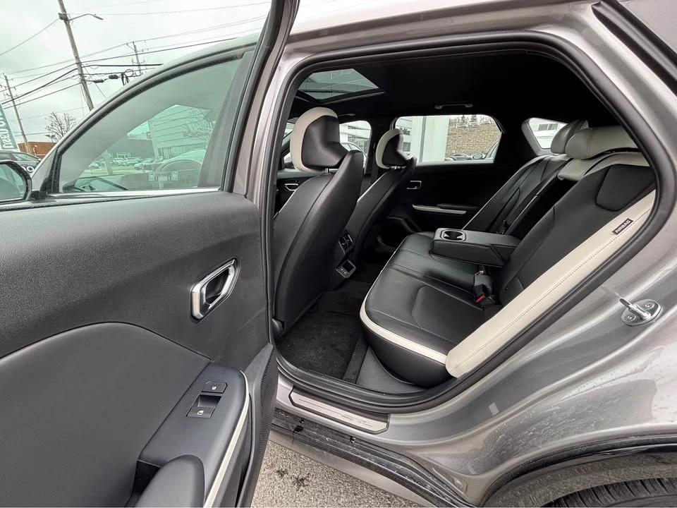 2026 Kia K4 - Image 6 of 15