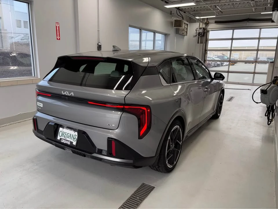 2026 Kia K4 - Image 5 of 15