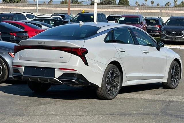 2026 Kia Optima/K5 - Image 2 of 20