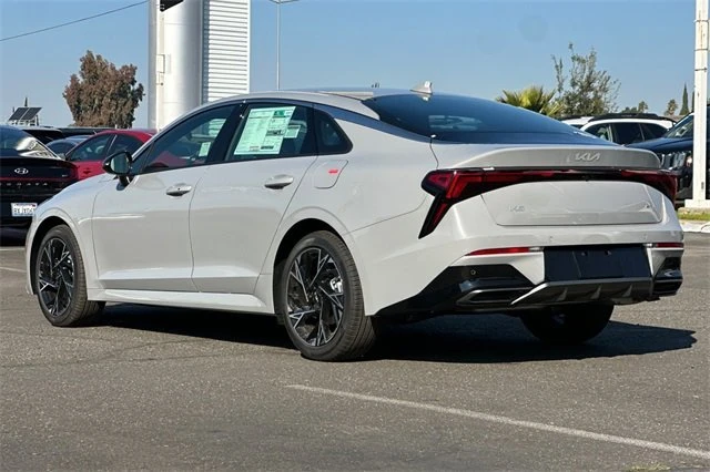 2026 Kia Optima/K5 - Image 4 of 20