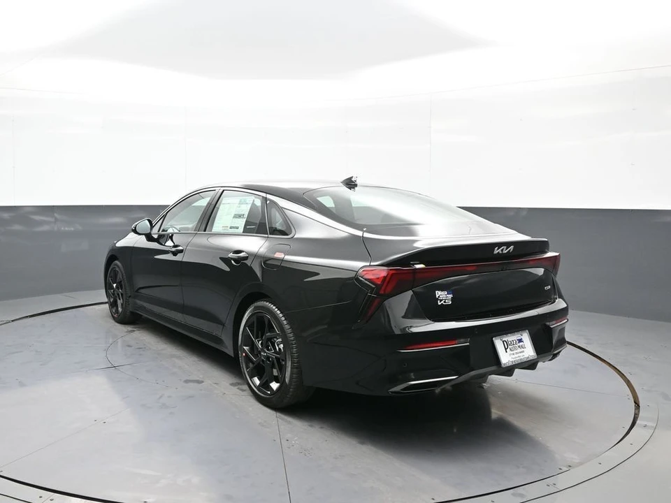 2026 Kia Optima/K5 - Image 8 of 12